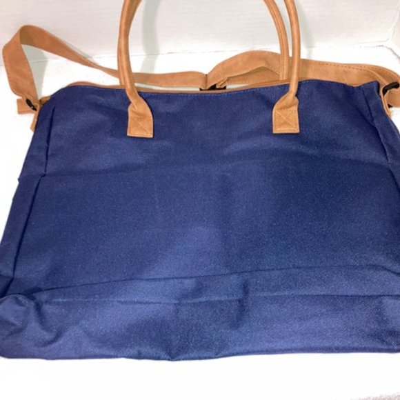 Purse/Satchel/Diaper bag/Man bag....whatever you want to calls it will work! - Picture 3 of 7